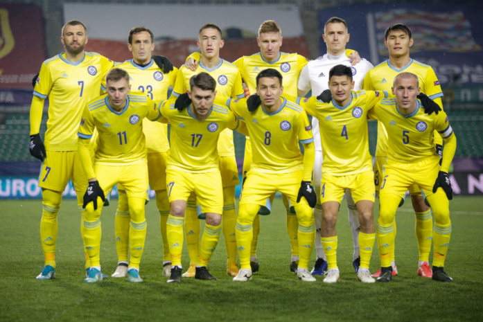 Сборная Казахстана опустилась в рейтинге FIFA