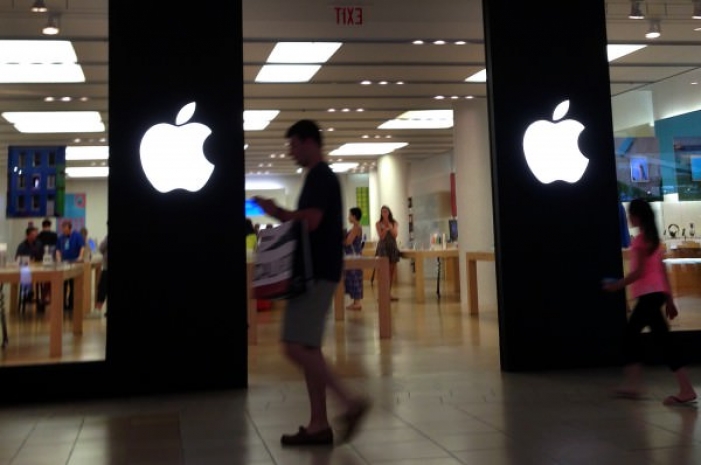 Сотрудники Apple обокрали компанию на полмиллиона долларов