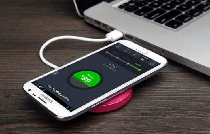 WattUp – универсальная беспроводная зарядка для всех