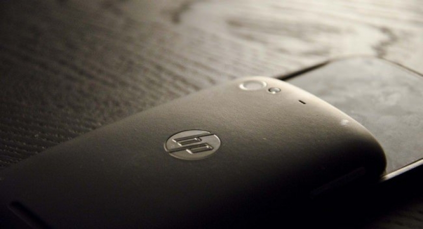 HP готова показать свой планшетофон