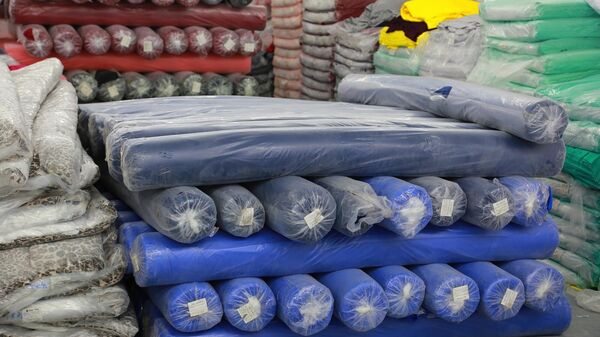 ЕАЭС введет временные пошлины на ввоз одежды из Вьетнама