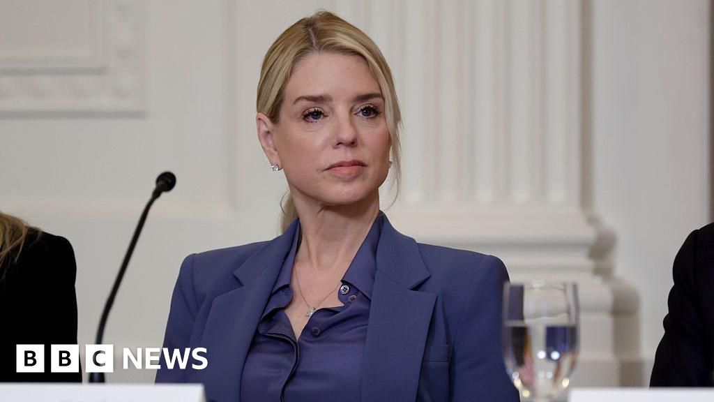 АҚШ-тың бұрынғы бас прокуроры Бонди Эпштейн ісі бойынша айғақ берді