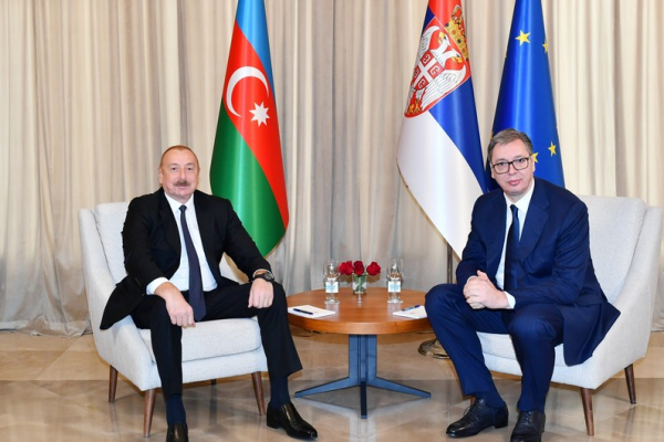 Звонок Вучича Алиеву