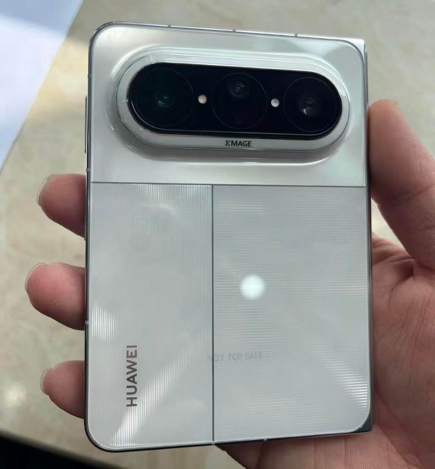 Как будет выглядеть Huawei Pura X Max показали инсайдеры
