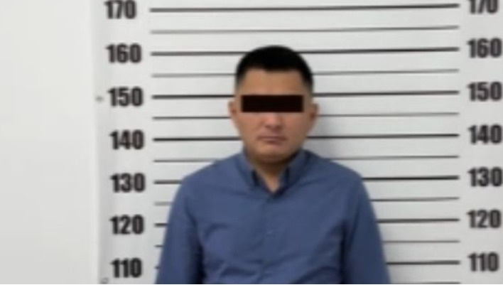 Силовики задержали еще одного государственного нотариуса (фото)