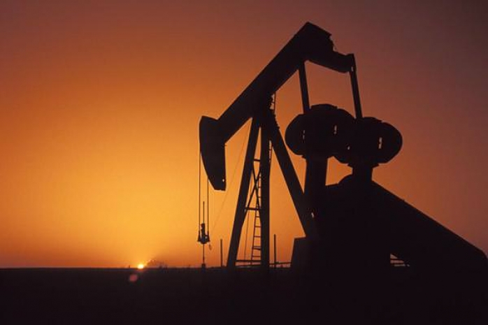 Рынок нефти зависит от ситуации в Ираке и Ливии