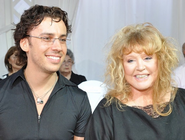 64-летняя Алла Пугачева стала мамой