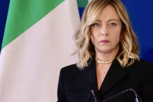 Мелони посетит Баку