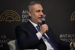 Фидан: Надеемся на скорое подписание мира между Баку и Ереваном