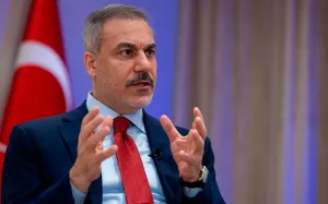 Фидан заявил, что надеется на скорое подписание мирного договора между Баку и Ереваном