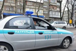 Автодружинники поймали нарушителей в погонах в Алматы. ФотоЭксклюзив