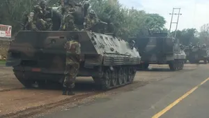 СМИ: военные взяли под контроль здание гостелерадиокомпании Зимбабве