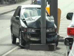 19-летняя девушка угнала автомобиль и попала в ДТП в Талдыкоргане
