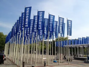 Операционная прибыль Samsung упала на 60%