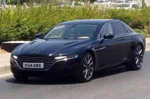 Флагманскую модель Aston Martin заметили на тестах