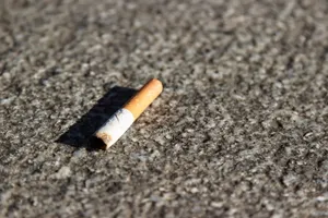 В Астане за брошенный окурок арестовали 43-летнюю женщину