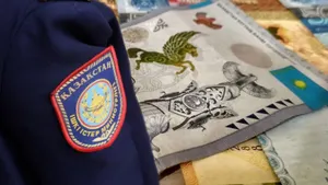Треть коррупционных дел приходится на сотрудников МВД в Казахстане