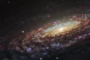 Hubble нашел «летающую тарелку» в созвездии Mensa