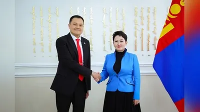 Батцэцэг приняла посла Республики Казахстан в Монголии