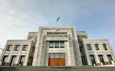 Порядок выхода судей в отставку разъяснил Конституционный суд