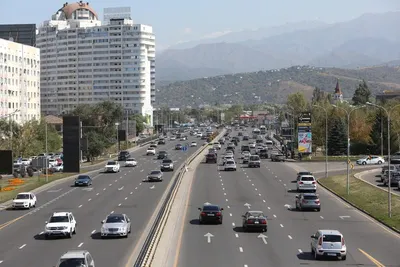 В Алматы запустили первую LEZ-зону для автомобилей: пока без штрафов и ограничений